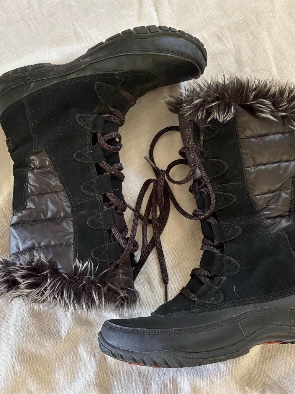 The North Face Black Lace-Up Faux-Fur Winter Boots